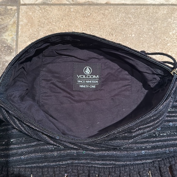 Volcom strapless bag - Picture 2 of 3